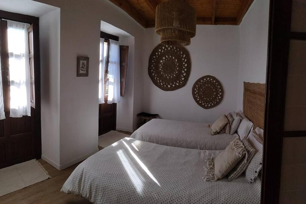 Вилла La Casina Roja - Santolaya De Cabranes Арболейя Экстерьер фото