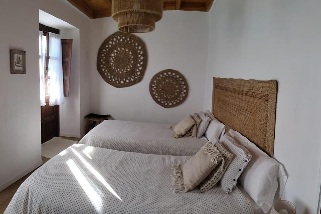 Вилла La Casina Roja - Santolaya De Cabranes Арболейя Экстерьер фото